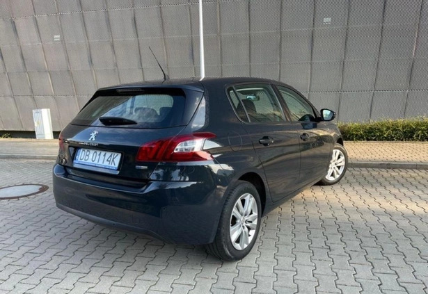 Peugeot 308 cena 35999 przebieg: 81373, rok produkcji 2016 z Wałbrzych małe 37